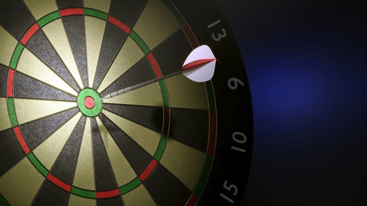 dart board bullseye